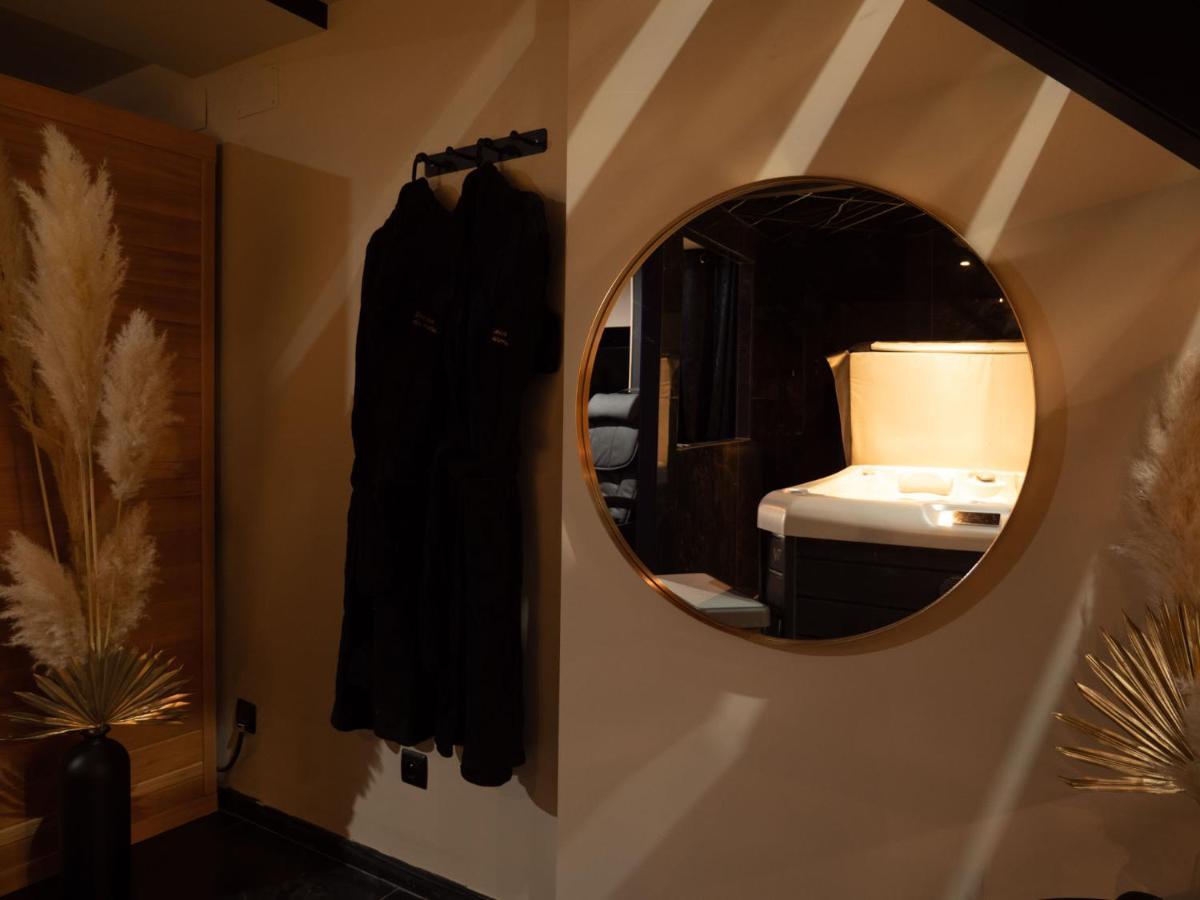 Douceur Du Charme - Love-Room A Charmes Entre Epinal Et Nancy Esterno foto