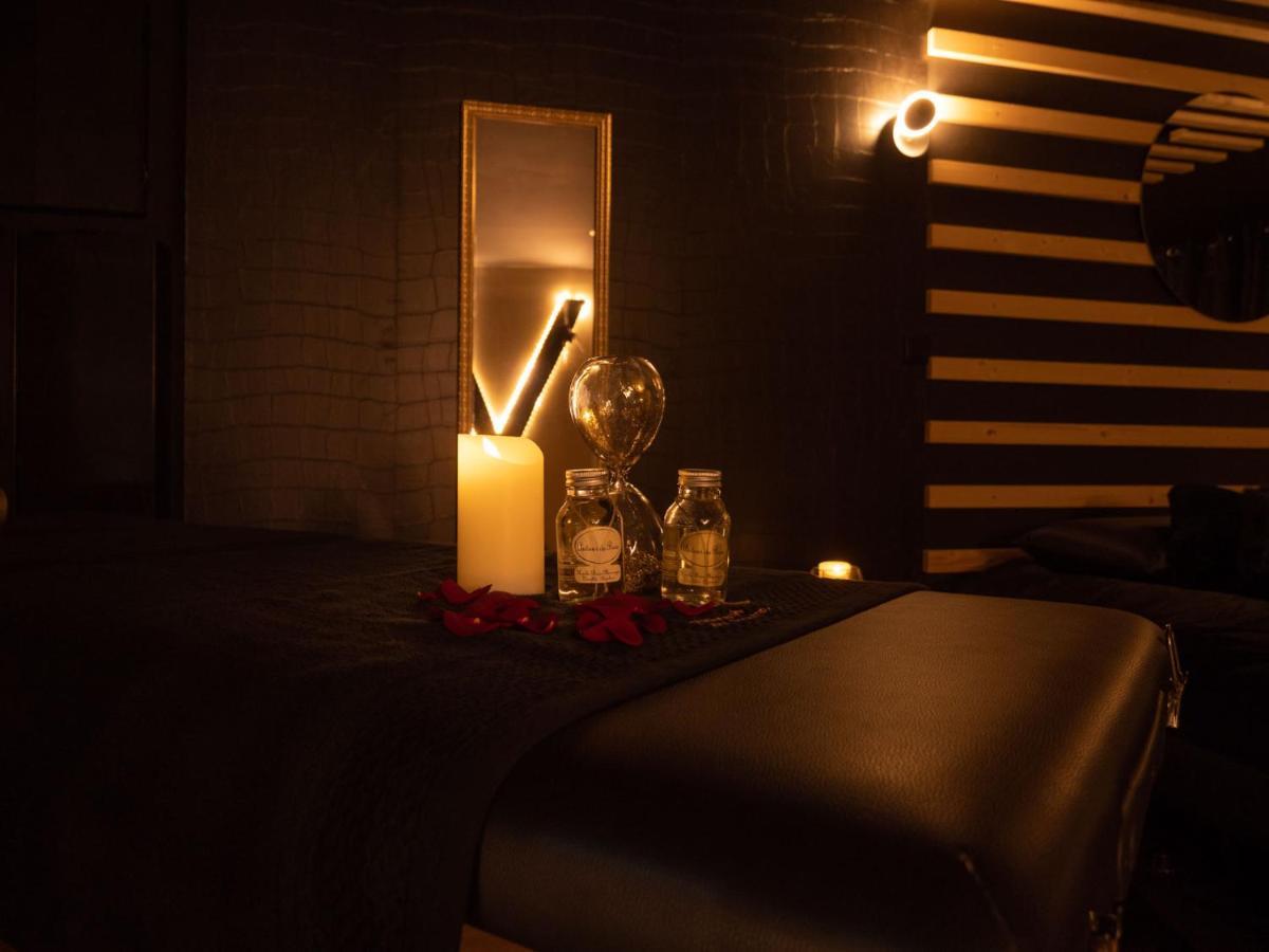 Douceur Du Charme - Love-Room A Charmes Entre Epinal Et Nancy Esterno foto